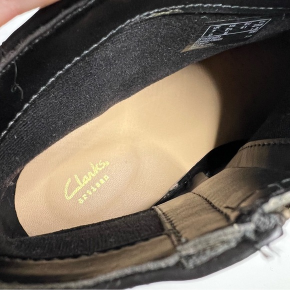 Clark’s Maypearl Fawn Black Leather Side Zip Western Style Ankle Bootie - Picture 12 of 14